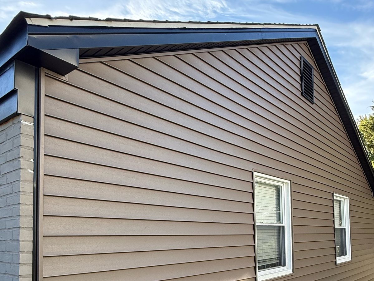 Side gable after CertainTeed Monogram siding replacement in Joppa, MD
